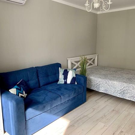 Sisters Apartment Ukr Tsjernihiv Eksteriør bilde