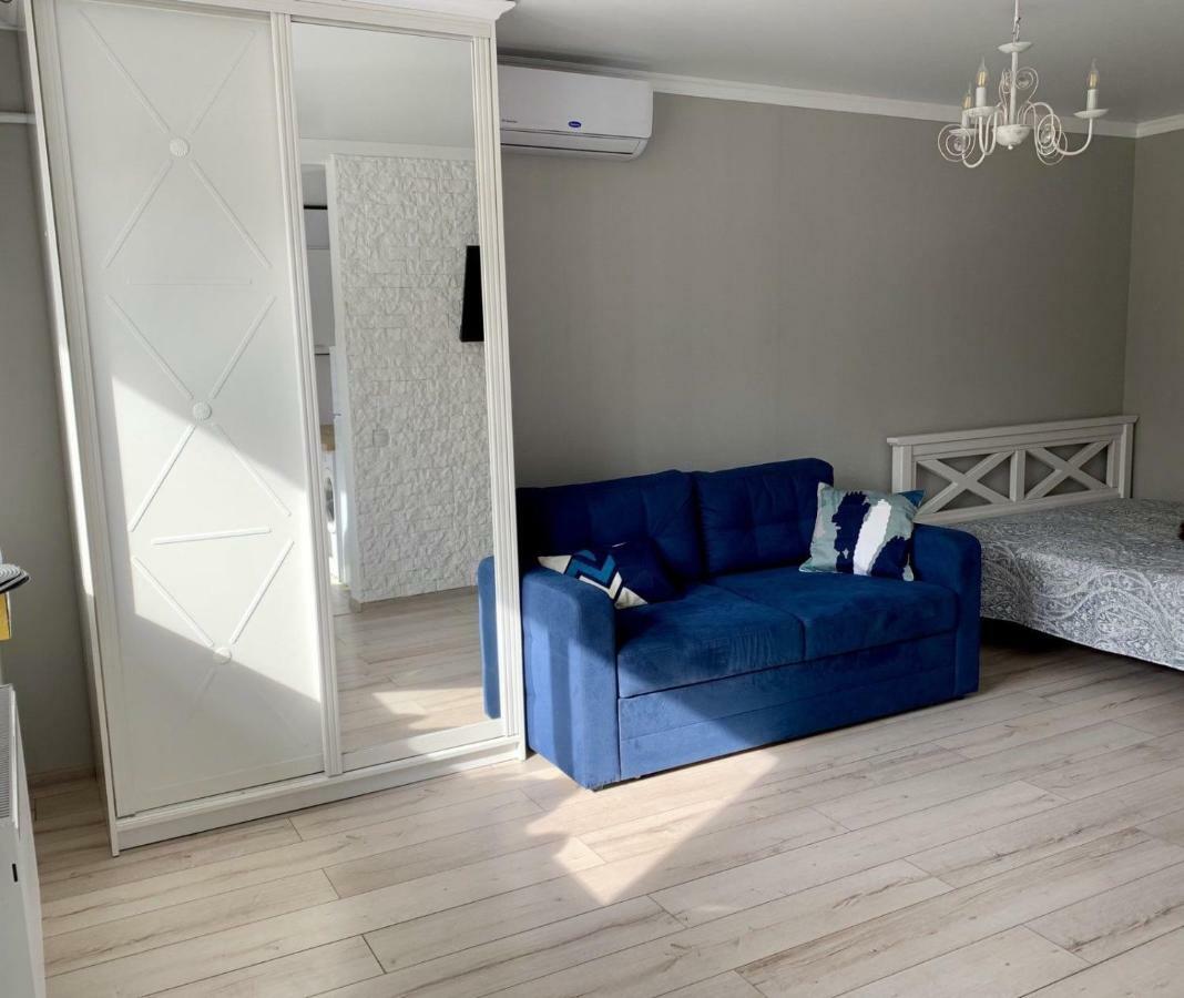Sisters Apartment Ukr Tsjernihiv Eksteriør bilde